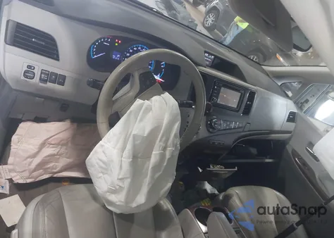 2014 Toyota Sienna Xle V6 8 Passenger из США, поврежденный, VIN 5TDYK3DC7ES428980